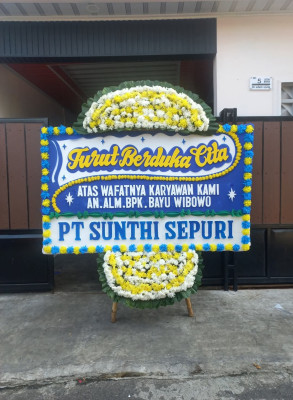 Papan Bunga Duka di Mekarsakti