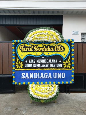 Papan Bunga Duka di Mekarsakti